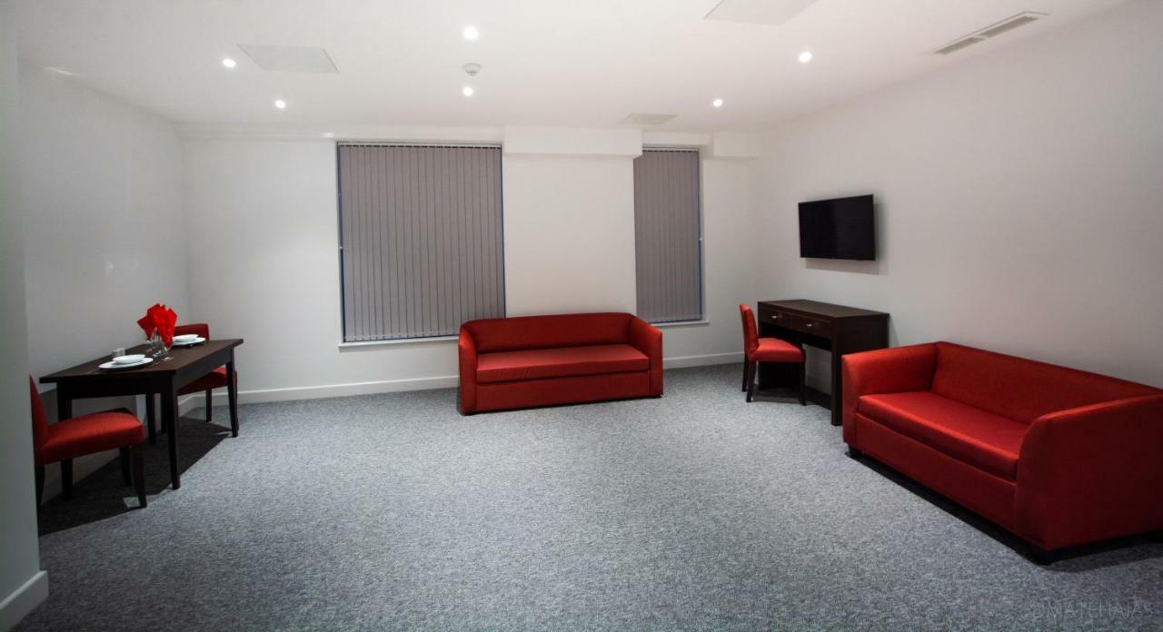 Somerville Apartments London Heathrow Hillingdon Exterior foto
